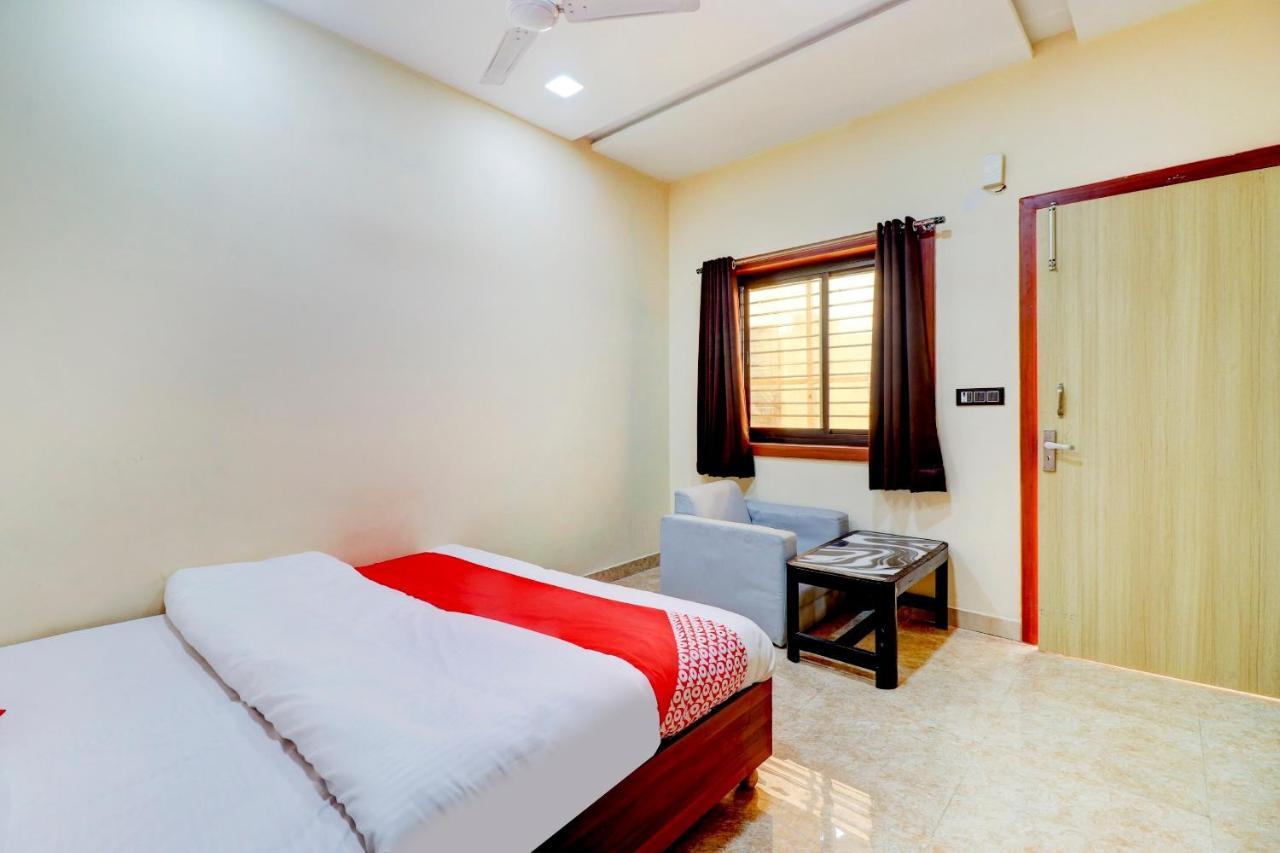 Oyo Flagship 73009 Hotel City Inn Dayal Bagh Esterno foto