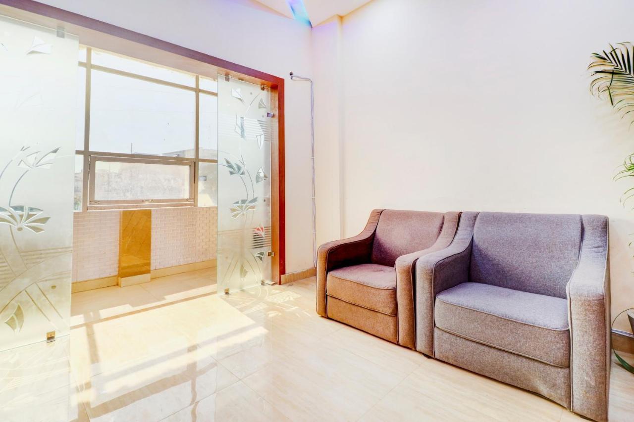 Oyo Flagship 73009 Hotel City Inn Dayal Bagh Esterno foto