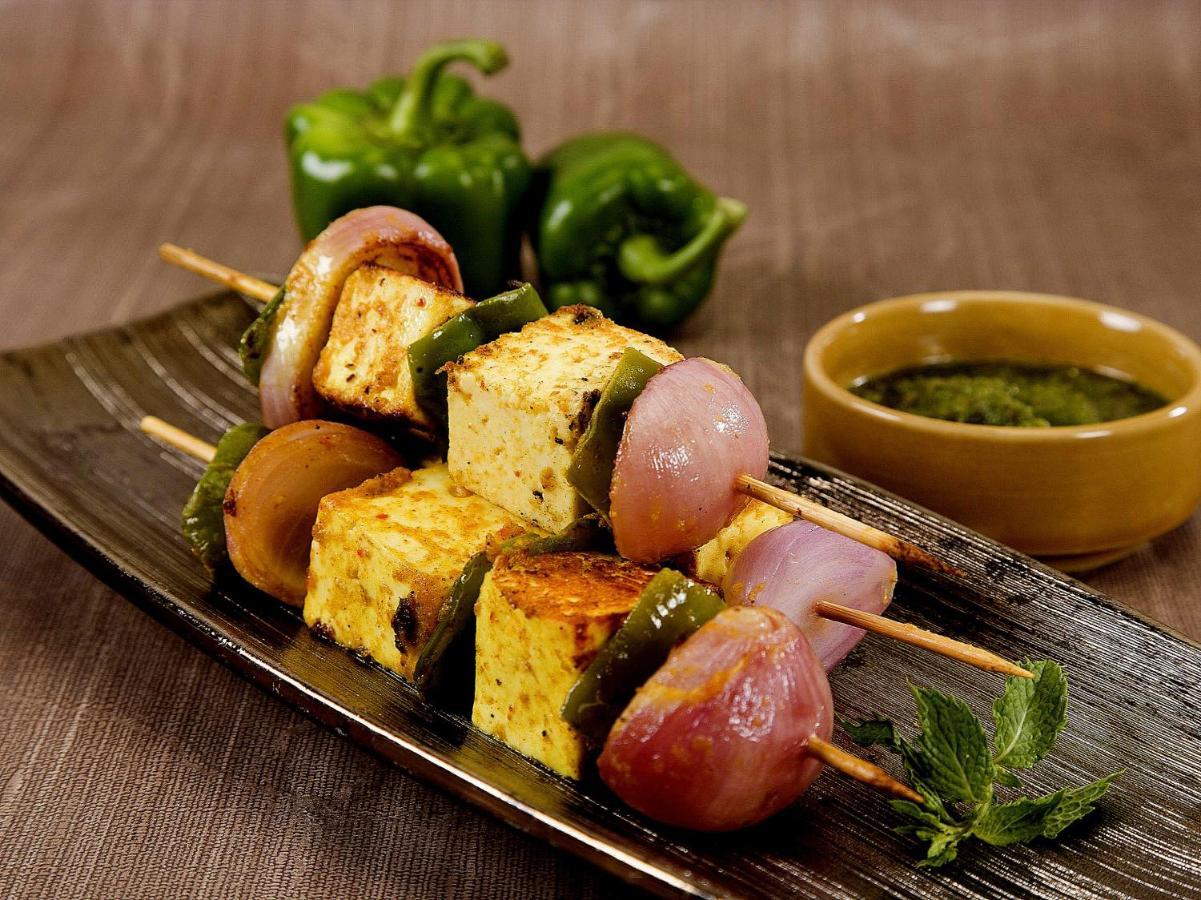 Oyo Flagship 73009 Hotel City Inn Dayal Bagh Esterno foto