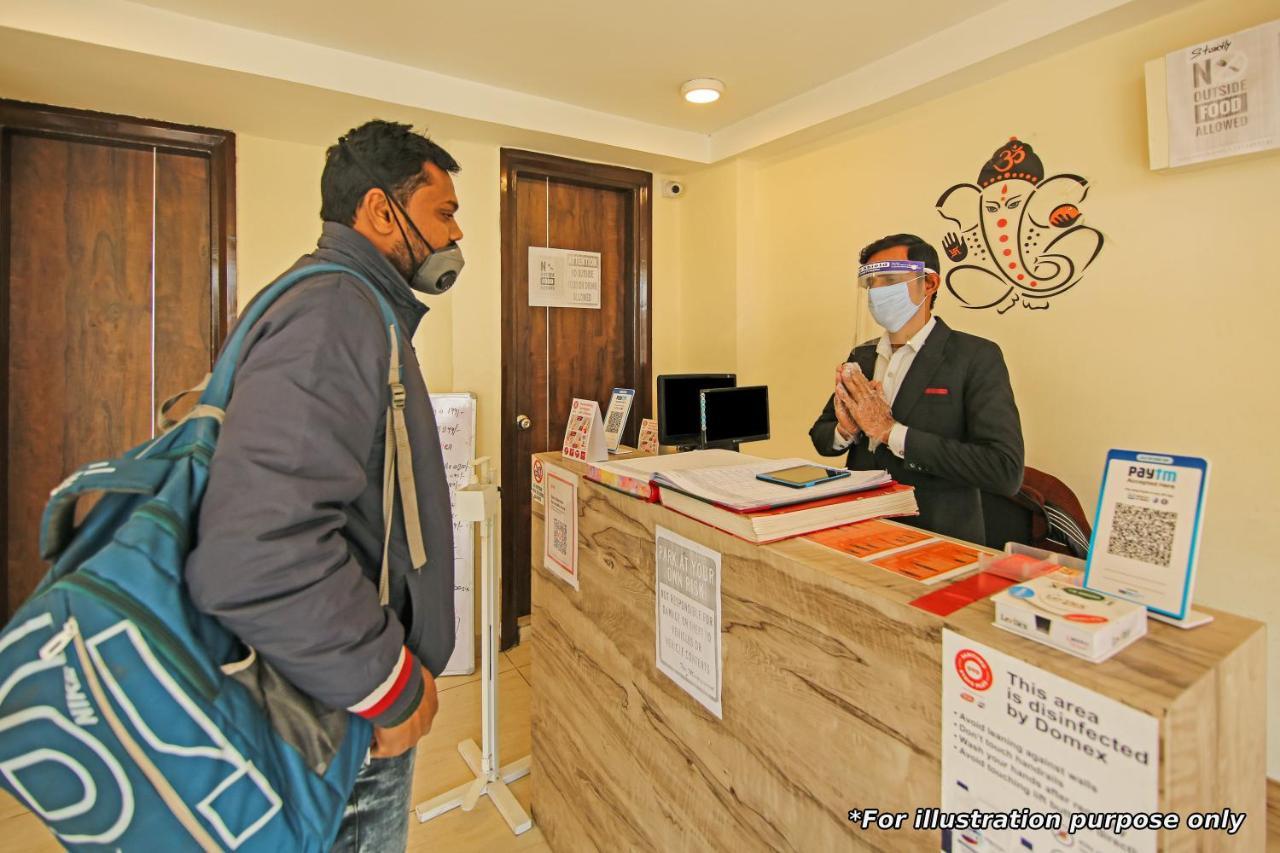 Oyo Flagship 73009 Hotel City Inn Dayal Bagh Esterno foto